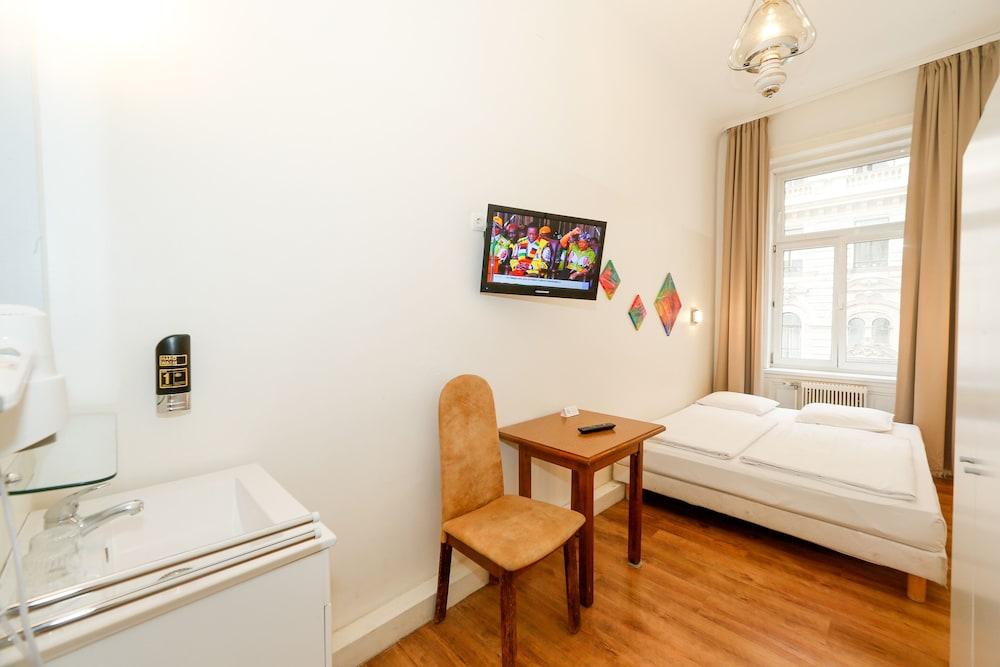 Timeout Hotel, 5 Min To Center, Self Check In Hotel Wien