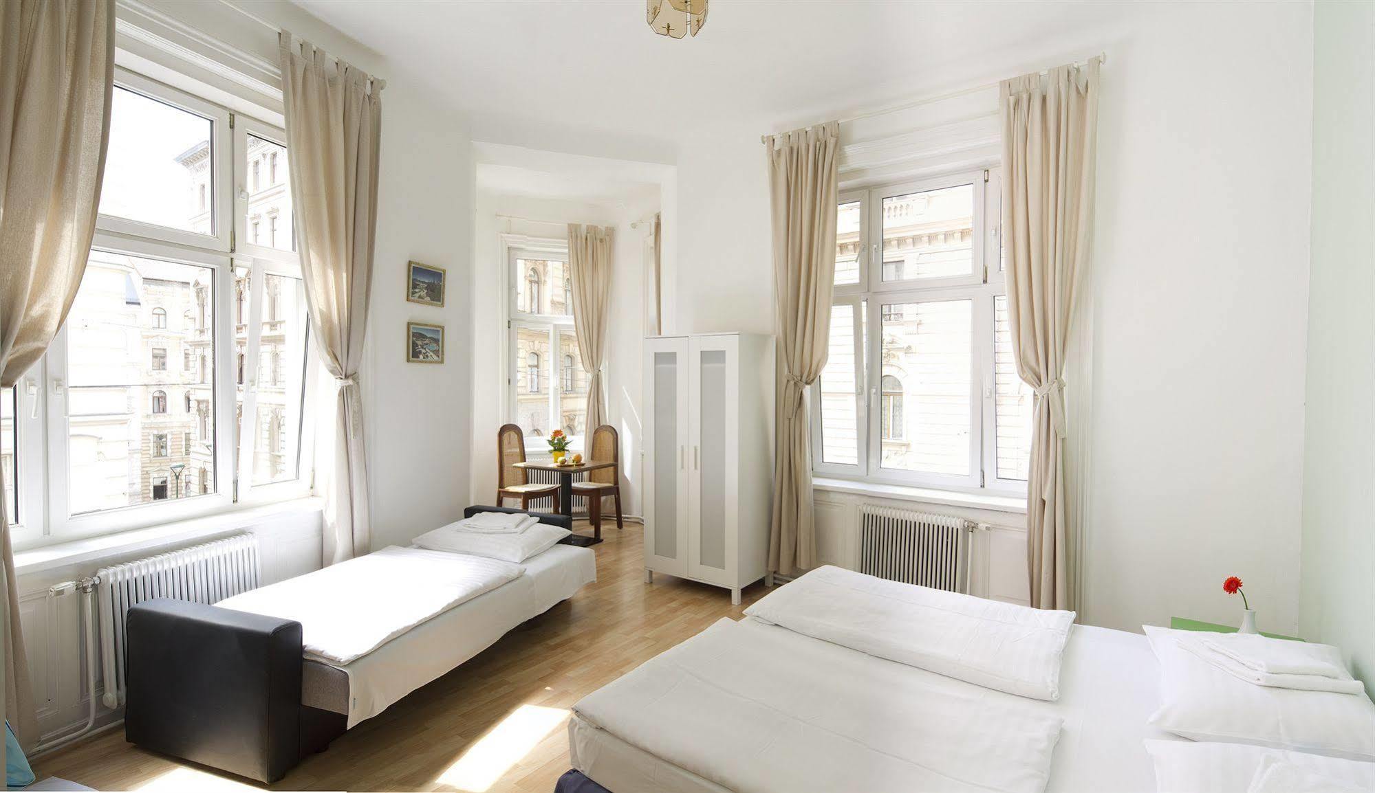 Timeout Hotel, 5 Min To Center, Self Check In Hotel Wien